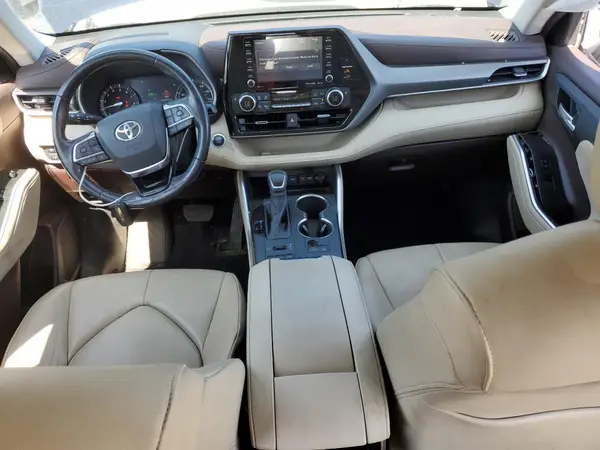 5TDGZRBH4MS088145 2021 TOYOTA HIGHLANDER - Image 8