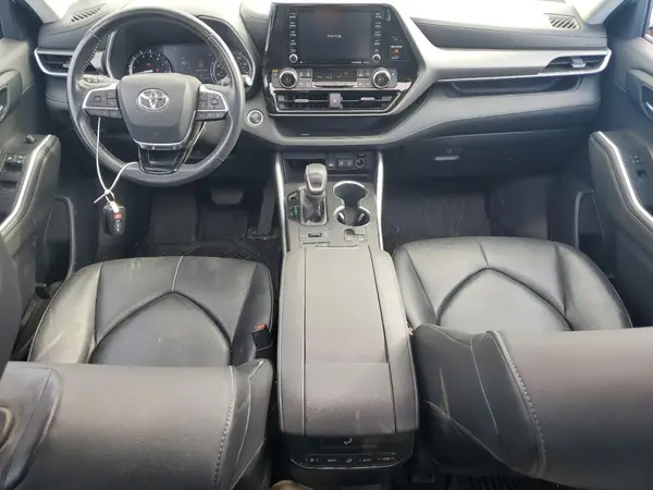 5TDGZRBH4MS100973 2021 TOYOTA HIGHLANDER - Image 8