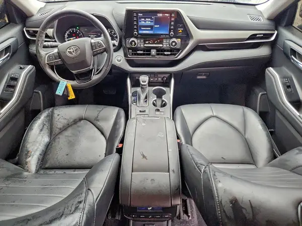 5TDGZRBH4MS157383 2021 TOYOTA HIGHLANDER - Image 8