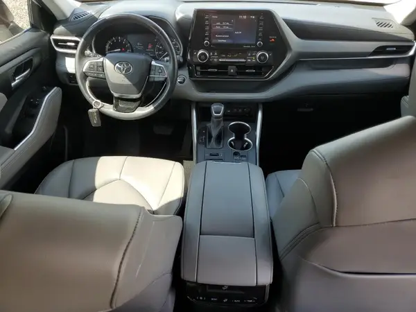 5TDGZRBH4MS526713 2021 TOYOTA HIGHLANDER - Image 8