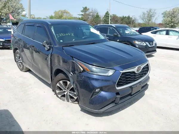 5TDGZRBH4MS543611 2021 TOYOTA HIGHLANDER - Image 1