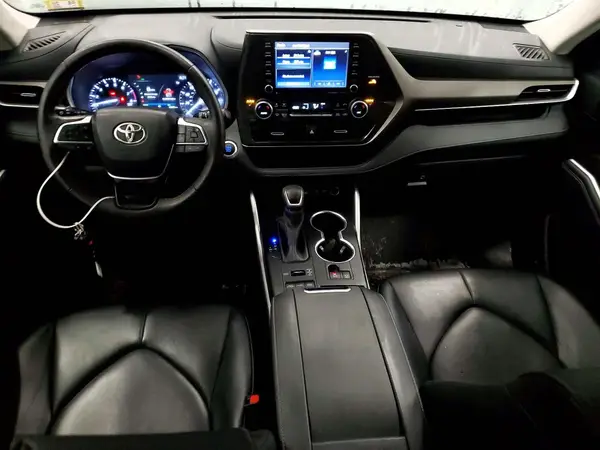 5TDGZRBH4MS554592 2021 TOYOTA HIGHLANDER - Image 8