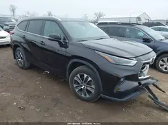 5TDGZRBH4NS164089 2022 TOYOTA HIGHLANDER