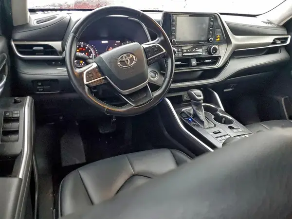 5TDGZRBH4NS168370 2022 TOYOTA HIGHLANDER - Image 8