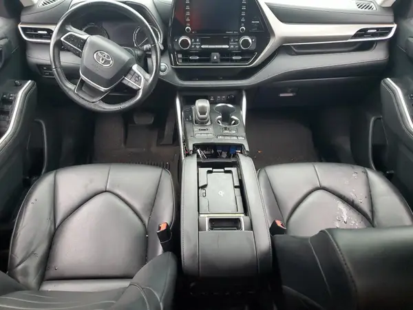 5TDGZRBH4NS181913 2022 TOYOTA HIGHLANDER - Image 8