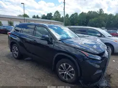 5TDGZRBH4NS197402 2022 TOYOTA HIGHLANDER
