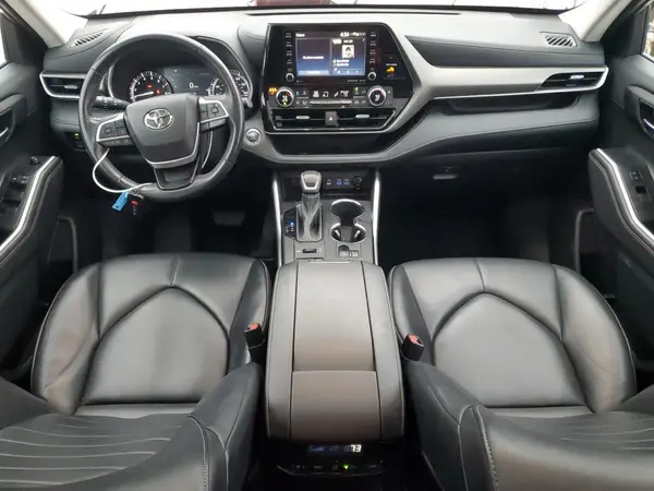 5TDGZRBH4NS204798 2022 TOYOTA HIGHLANDER - Image 8