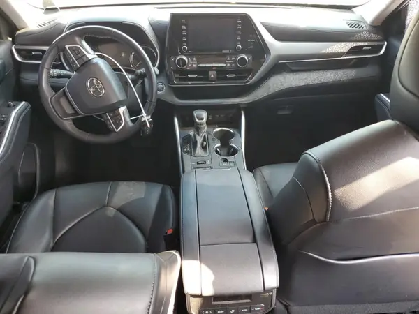 5TDGZRBH4NS205479 2022 TOYOTA HIGHLANDER - Image 8
