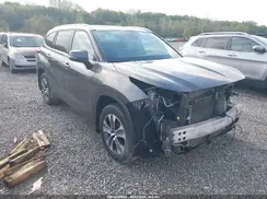 5TDGZRBH4NS236795 2022 TOYOTA HIGHLANDER