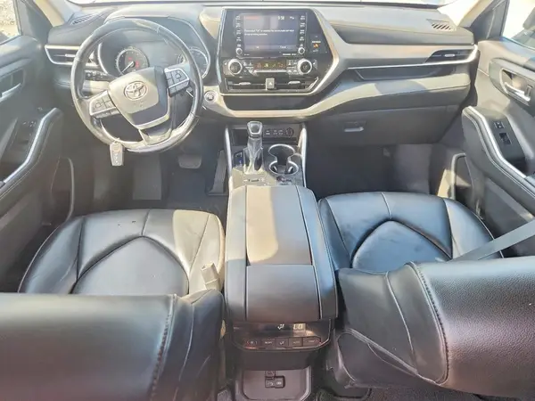 5TDGZRBH4NS241074 2022 TOYOTA HIGHLANDER - Image 8