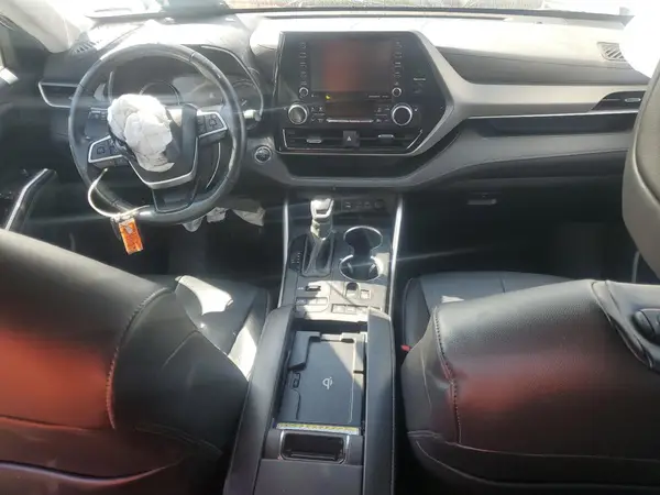 5TDGZRBH4NS241575 2022 TOYOTA HIGHLANDER - Image 8