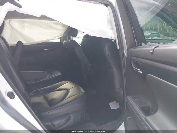 5TDGZRBH4NS564587 2022 TOYOTA HIGHLANDER - Image 8