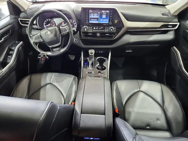 5TDGZRBH4NS573421 2022 TOYOTA HIGHLANDER - Image 8