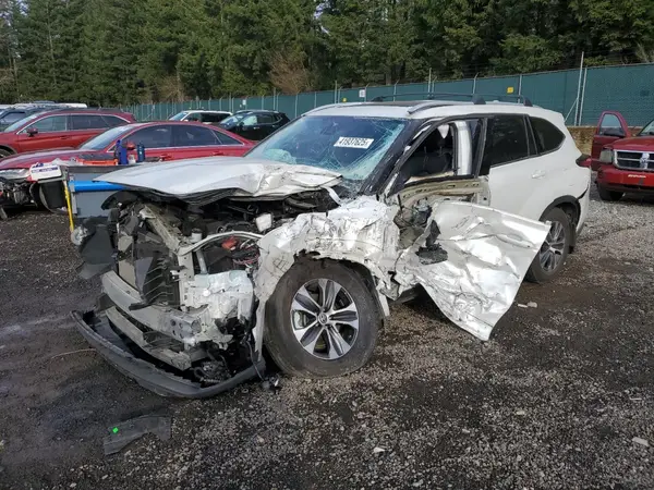 5TDGZRBH4NS582085 2022 TOYOTA HIGHLANDER - Image 1