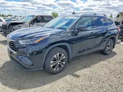5TDGZRBH4NS587996 2022 TOYOTA HIGHLANDER