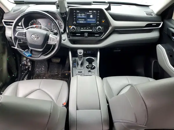 5TDGZRBH4NS590025 2022 TOYOTA HIGHLANDER - Image 8