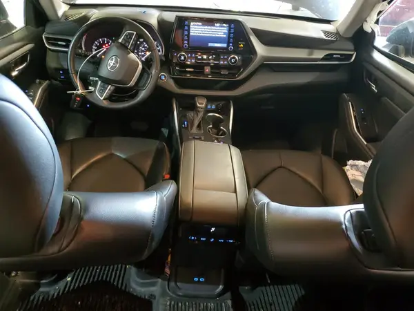 5TDGZRBH4NS593541 2022 TOYOTA HIGHLANDER - Image 8