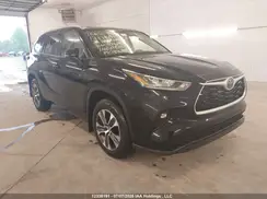 5TDGZRBH4NS596147 2022 TOYOTA HIGHLANDER