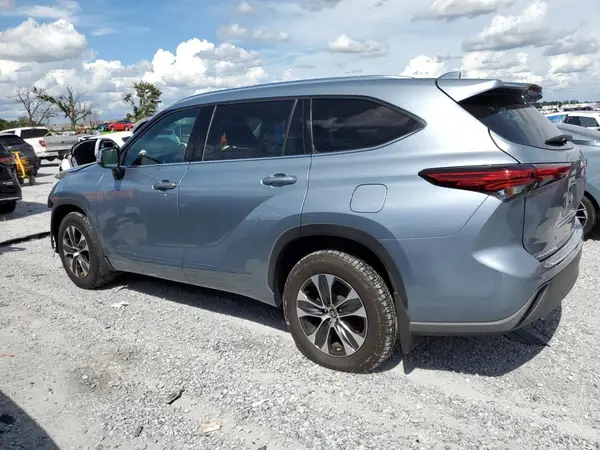 5TDGZRBH5LS009340 2020 TOYOTA HIGHLANDER - Image 2
