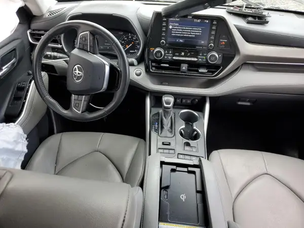 5TDGZRBH5LS011105 2020 TOYOTA HIGHLANDER - Image 8