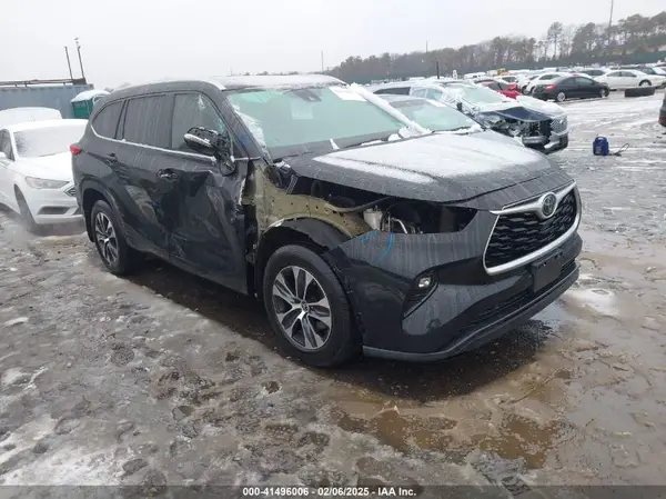 5TDGZRBH5LS013517 2020 TOYOTA HIGHLANDER - Image 1