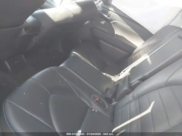 5TDGZRBH5LS021567 2020 TOYOTA HIGHLANDER - Image 8