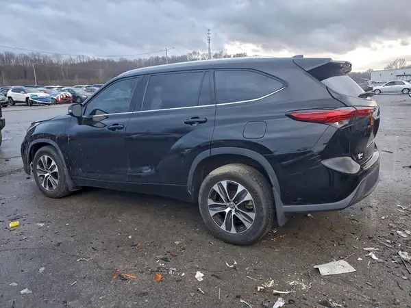 5TDGZRBH5LS046338 2020 TOYOTA HIGHLANDER - Image 2