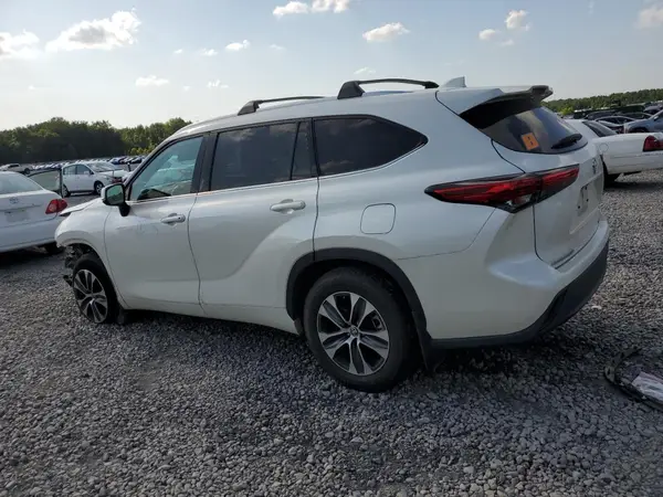 5TDGZRBH5LS509255 2020 TOYOTA HIGHLANDER - Image 2
