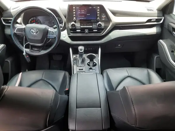 5TDGZRBH5MS056577 2021 TOYOTA HIGHLANDER - Image 8