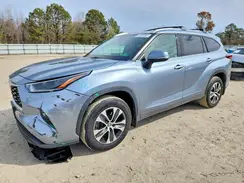 5TDGZRBH5MS064999 2021 TOYOTA HIGHLANDER