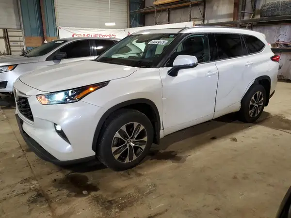 5TDGZRBH5MS069605 2021 TOYOTA HIGHLANDER - Image 1