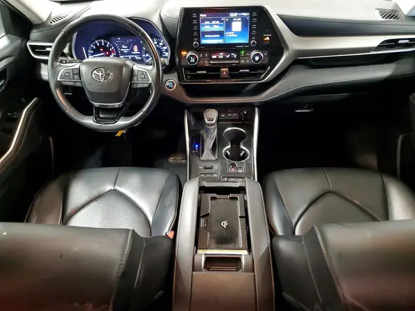 5TDGZRBH5MS094567 2021 TOYOTA HIGHLANDER - Image 8