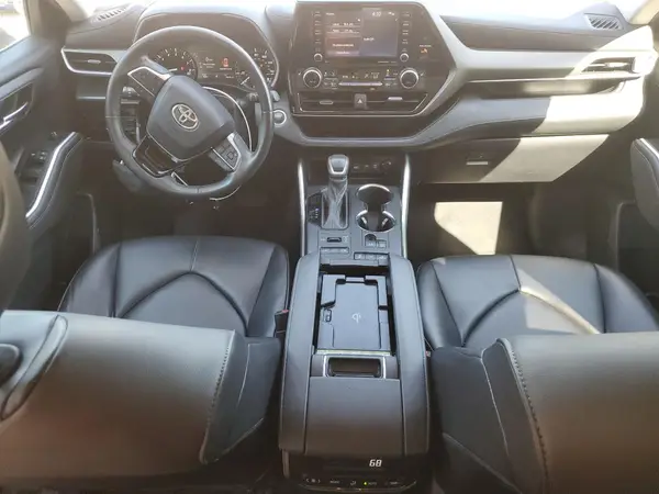 5TDGZRBH5MS095167 2021 TOYOTA HIGHLANDER - Image 8
