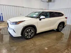 5TDGZRBH5MS102120 2021 TOYOTA HIGHLANDER