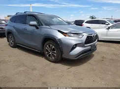 5TDGZRBH5MS139796 2021 TOYOTA HIGHLANDER