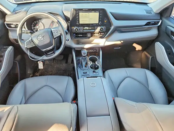 5TDGZRBH5MS534691 2021 TOYOTA HIGHLANDER - Image 8
