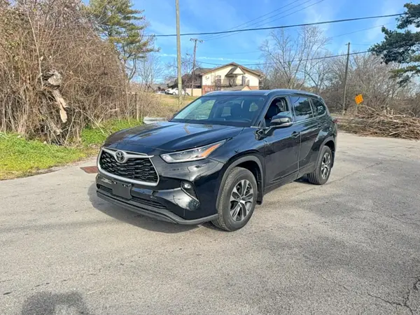 5TDGZRBH5MS542452 2021 TOYOTA HIGHLANDER - Image 2
