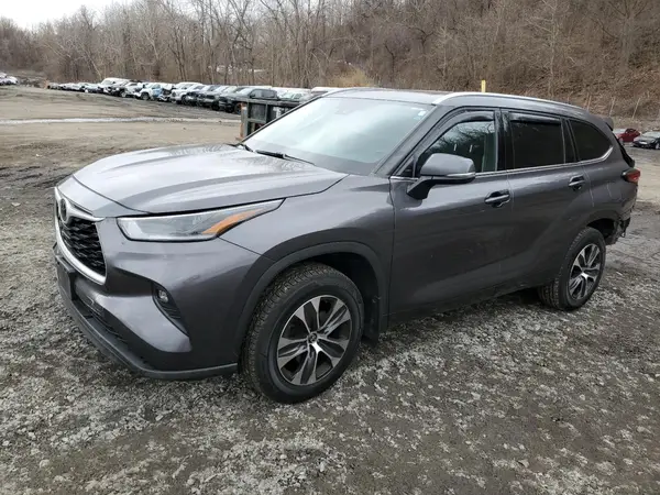 5TDGZRBH5MS543228 2021 TOYOTA HIGHLANDER - Image 1