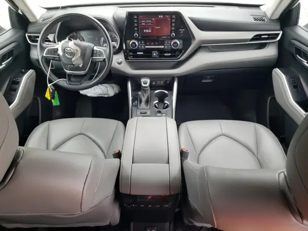 5TDGZRBH5NS175389 2022 TOYOTA HIGHLANDER - Image 8