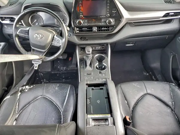 5TDGZRBH5NS204227 2022 TOYOTA HIGHLANDER - Image 8