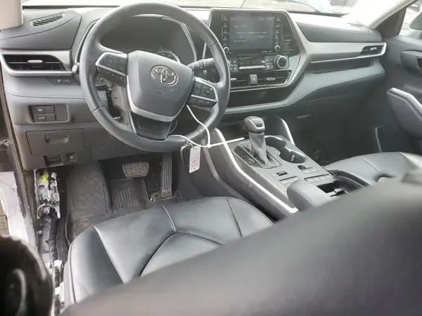 5TDGZRBH5NS206138 2022 TOYOTA HIGHLANDER - Image 8