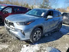 5TDGZRBH5NS207273 2022 TOYOTA HIGHLANDER