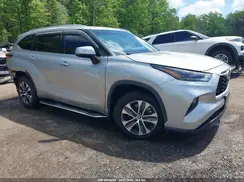 5TDGZRBH5NS211694 2022 TOYOTA HIGHLANDER