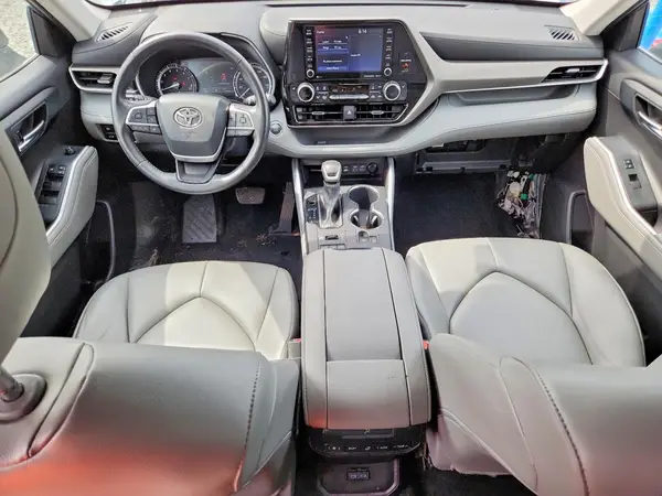 5TDGZRBH5NS241939 2022 TOYOTA HIGHLANDER - Image 8