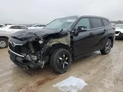 5TDGZRBH5NS244954 2022 TOYOTA HIGHLANDER