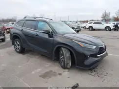 5TDGZRBH5NS247269 2022 TOYOTA HIGHLANDER
