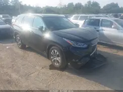5TDGZRBH5NS571967 2022 TOYOTA HIGHLANDER