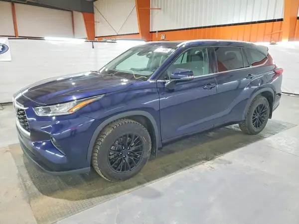 5TDGZRBH5NS575386 2022 TOYOTA HIGHLANDER - Image 1