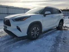 5TDGZRBH5NS584279 2022 TOYOTA HIGHLANDER
