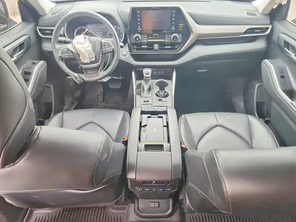 5TDGZRBH5NS589241 2022 TOYOTA HIGHLANDER - Image 8
